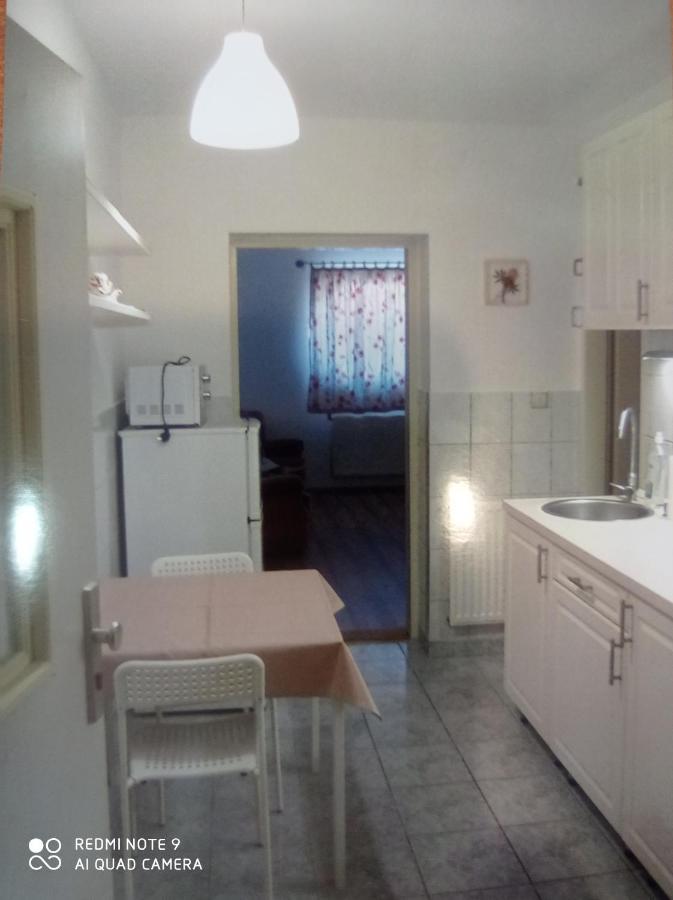 Geri Apartman Apartment Heviz Exterior photo